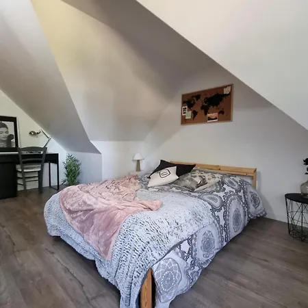 House With Terrace Garden In * Amfreville (Calvados)